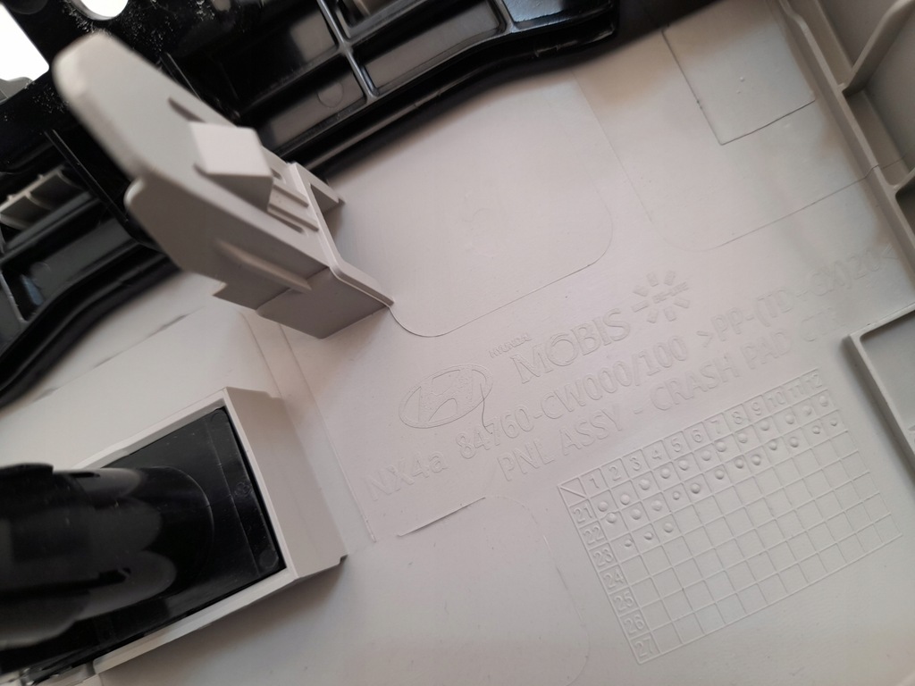 фото №10, Hyundai tucson iv 21- рамка бардачка пасажира 84760-cw100mmh usa