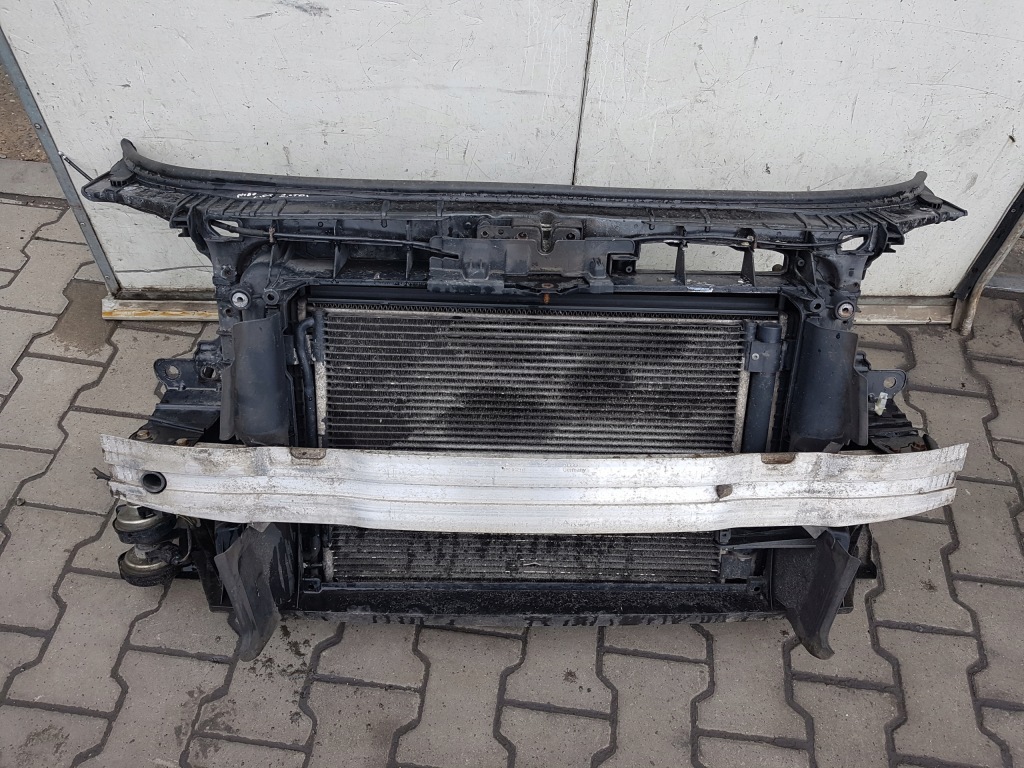 фото №1, Audi a3 8p lift 08r- 2.0 tdi pas передній радіатор
