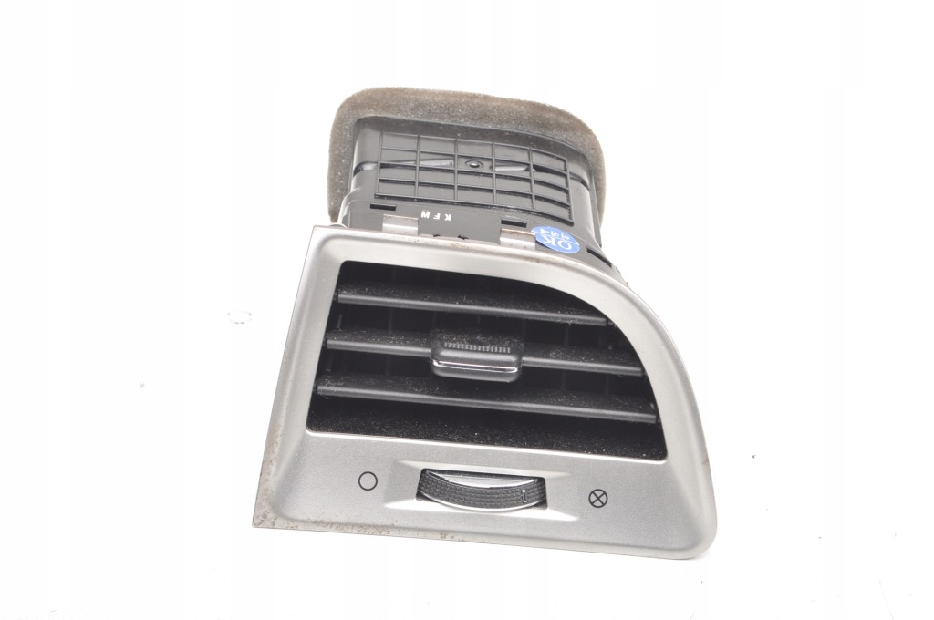 фото №1, Ssangyong tivoli решётка обдув 69640-35000