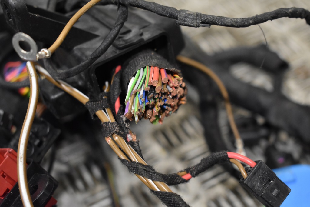 Електропроводка електрична porsche panamera 971 turbo s 1 Недорого