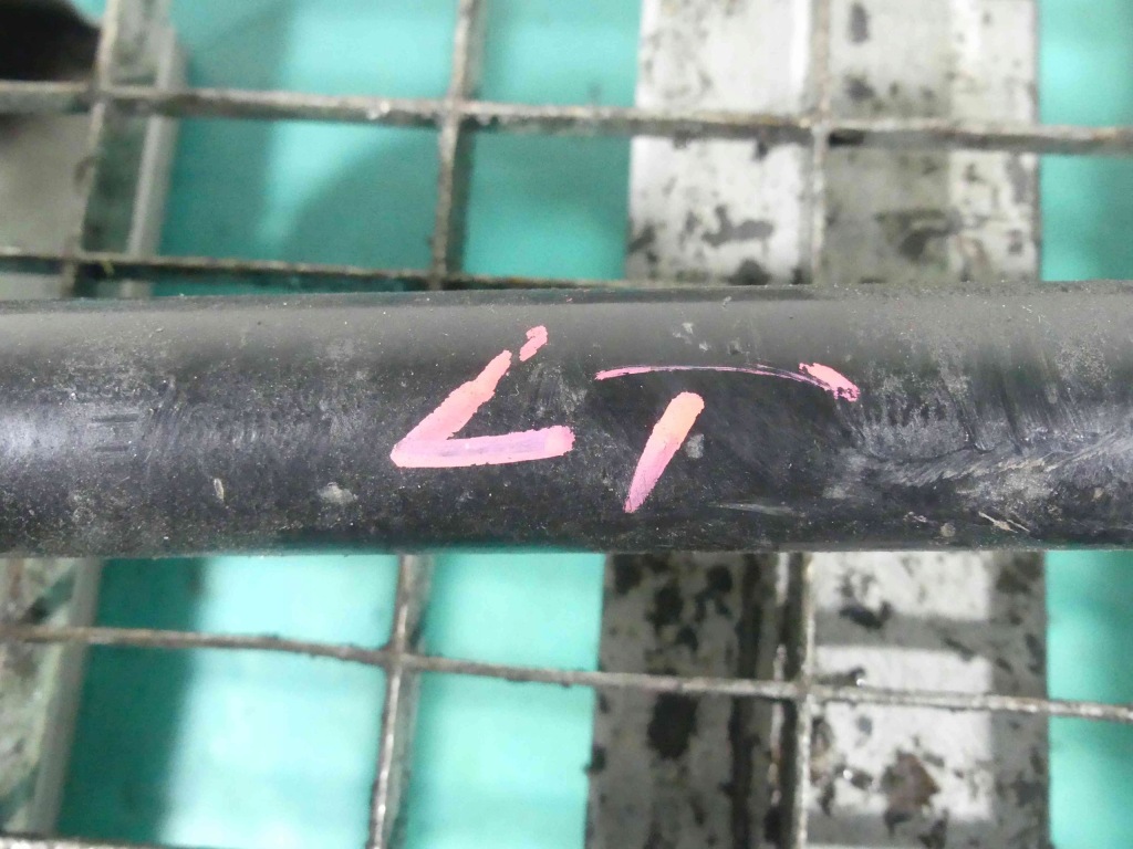 Приводной вал левая audi a6 c7 3.0 tfsi 4g 8r0501203c Недорого