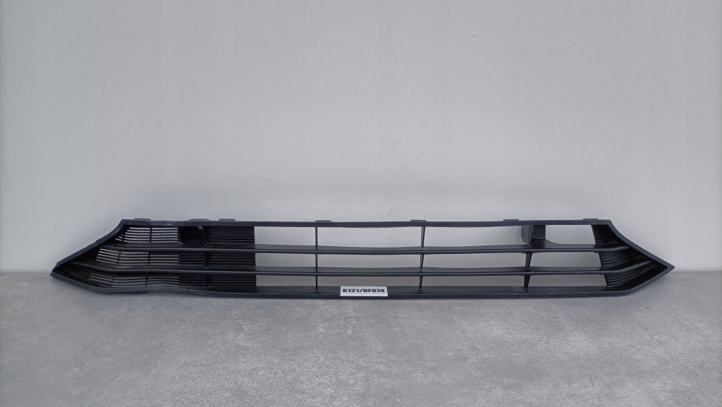 фото №1, Mitsubishi space star 3 iii 20-23 rok решётка бампера средняя k121/df974