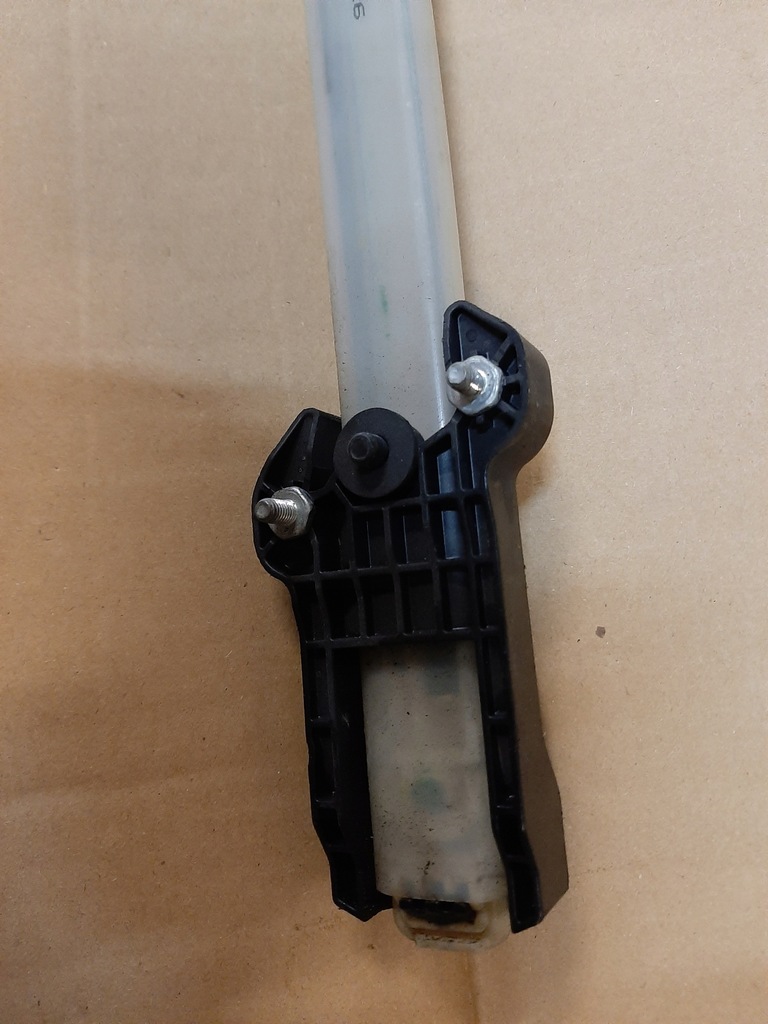 фото №5, Audi a8 d4 механизм шторка дверь 4h0861964