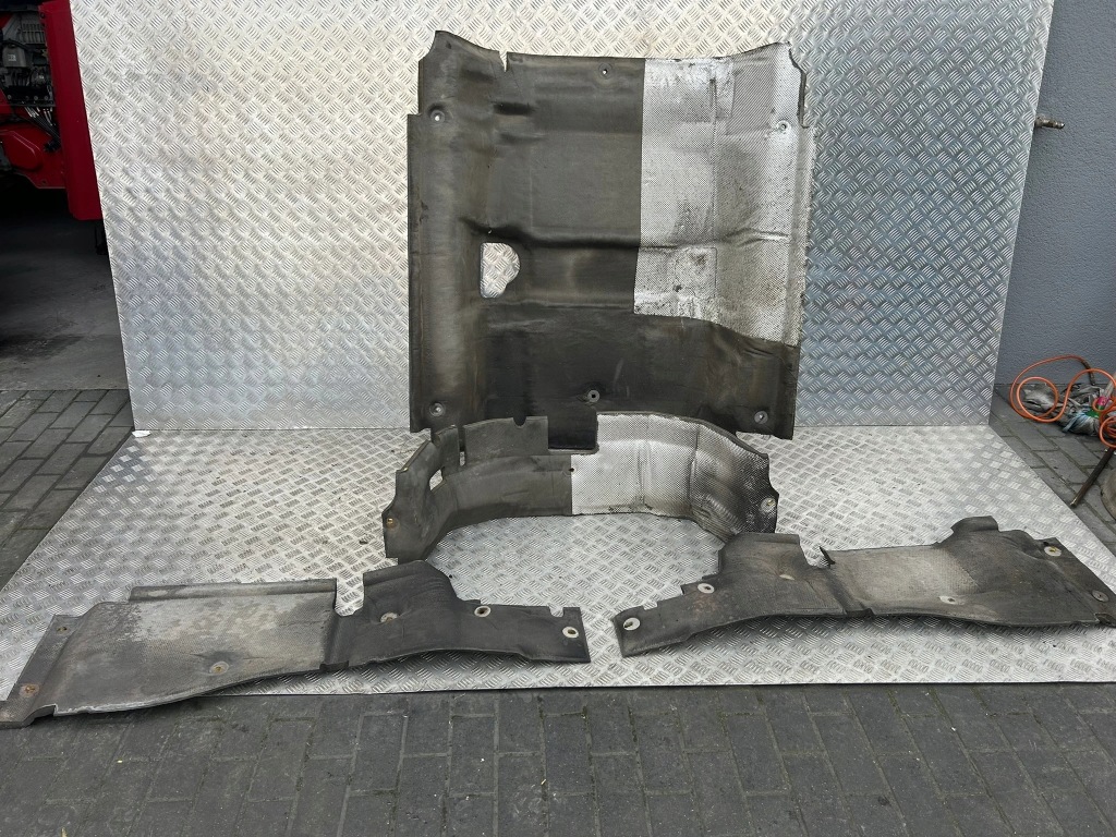 фото №1, Шумоизоляция двигателя scania g