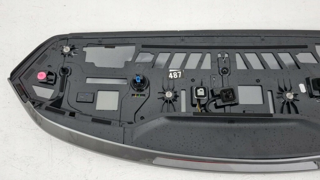 Купити Mercedes cla 118 a118 2019- спойлер кришка багажника задній спойлер a1187901100