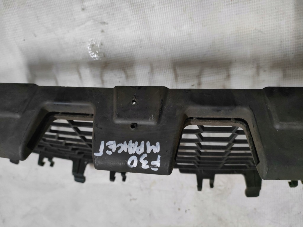 Bmw f30 m-pakiet решётка бампера перед в Украине