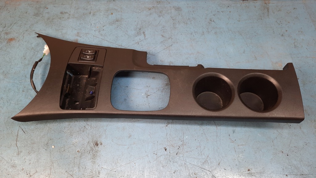 фото №1, Панель середній тунель mitsubishi outlander i