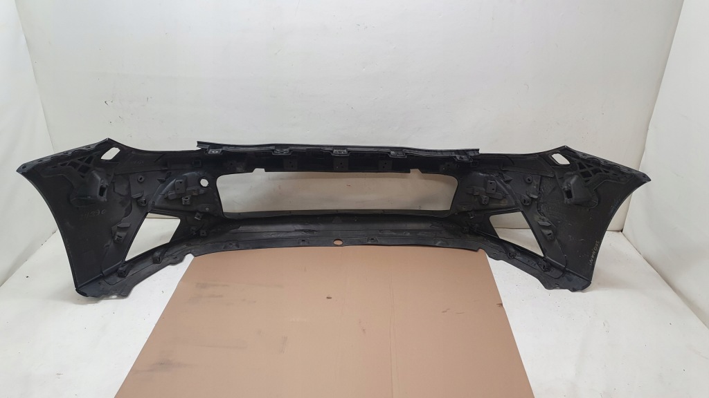 Бампер перед передний ferrari f12 berlinetta 084361500 Оригинал