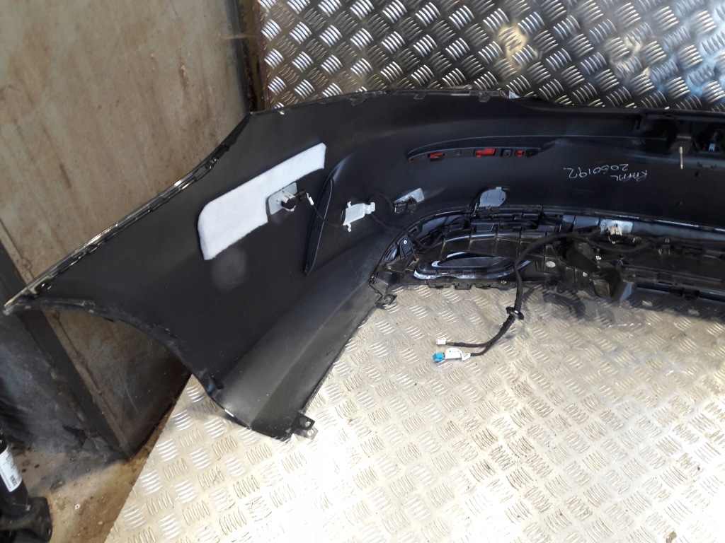 Mercedes c w205 2017r zderdzak задній amg в Україні