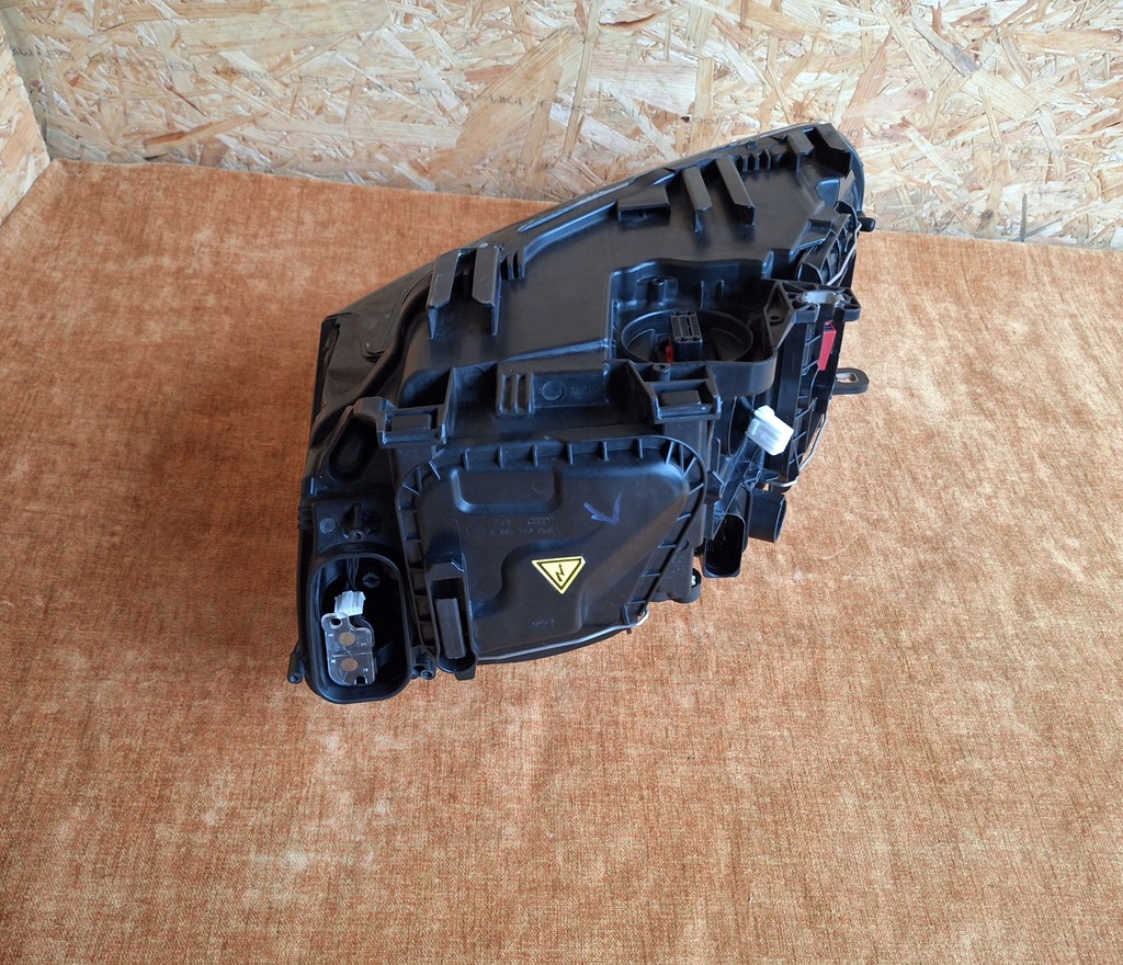 фото №12, Audi q5 8r0 lift лампа права bi ксенон поворотний led 8r0941032c