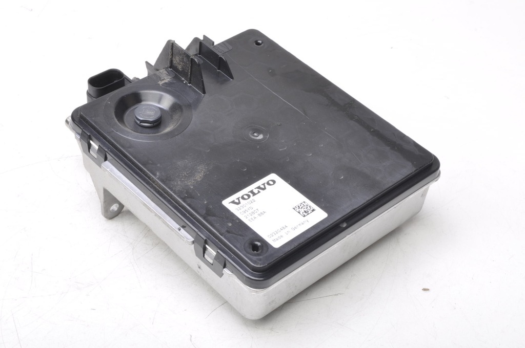 фото №1, Volvo xc60 ii інвертор перетворювач 32301022