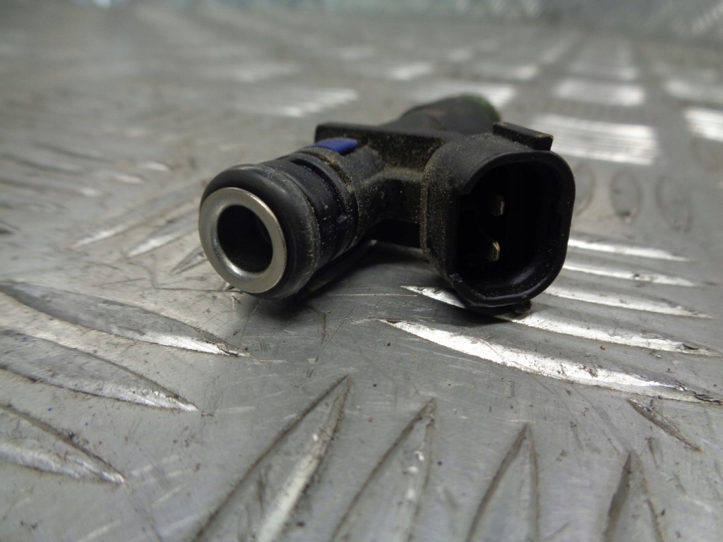 фото №3, Инжектор форсунка renault twingo ii 1.2 8v 8200885283