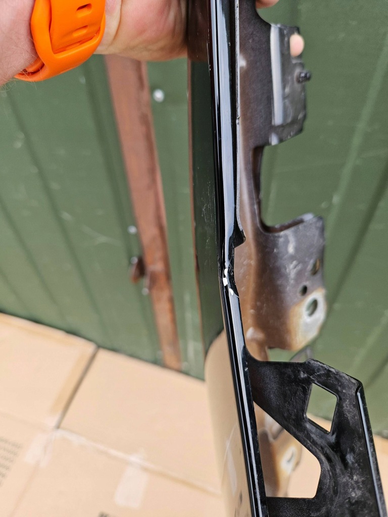 Tesla model x перед сторона правая крыло  передний Киев