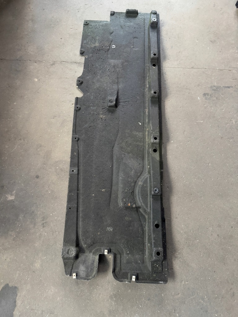 фото №1, Audi a6 c8 захист плита підвіска ліва 4k0825207m