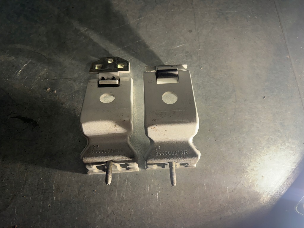 фото №8, Renault master iii opel movano b петля петлі задні задня двері 844000013r