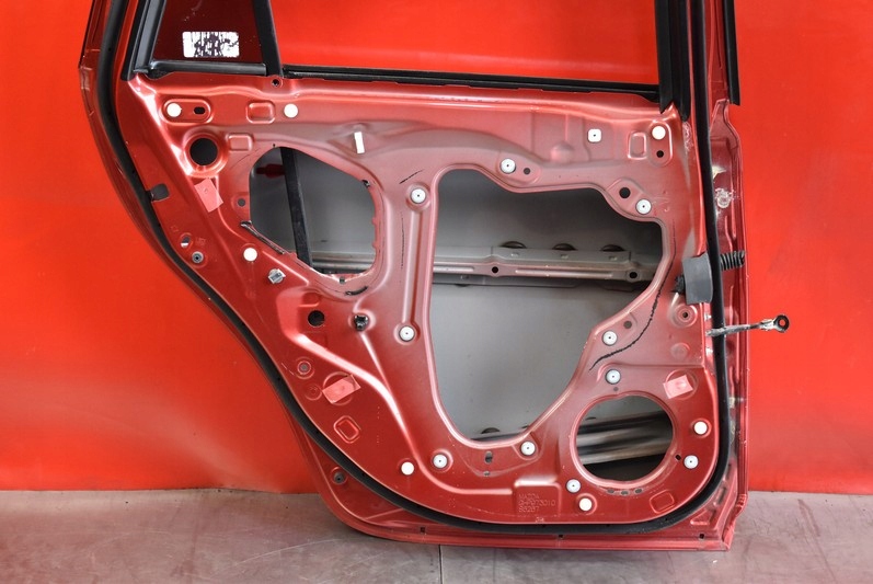 фото №15, Дверь левая задняя задние красные mazda 6 3 iii gj kombi 12-24
