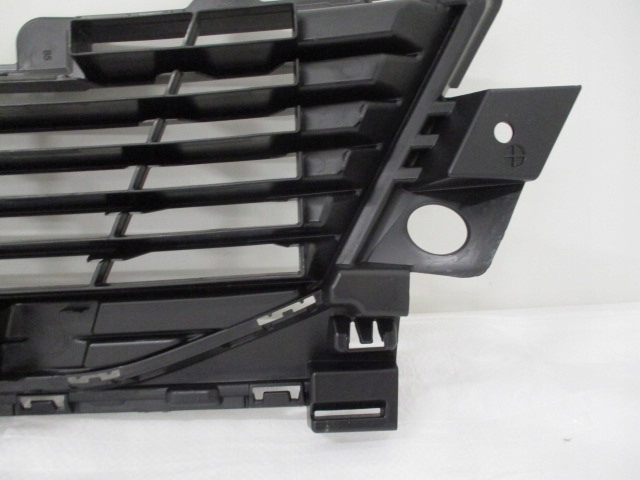 фото №14, Peugeot 2008 ii решётка бампера средняя решётка радиатора