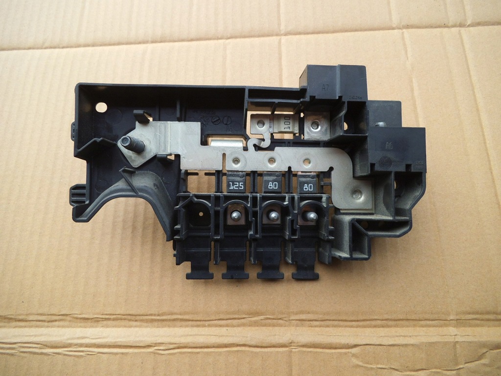 Купить Mercedes предохранитель a1775404507