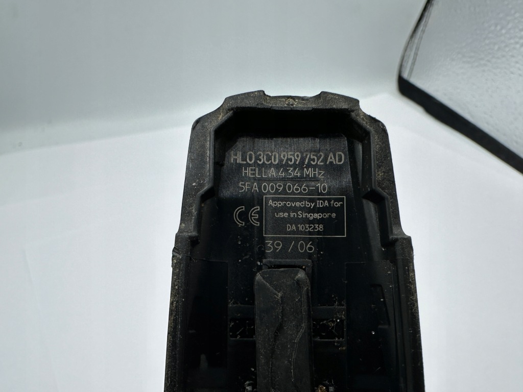 фото №7, Ключ ключ pilot vw passat b6 b7 434mhz 3c0959752ad