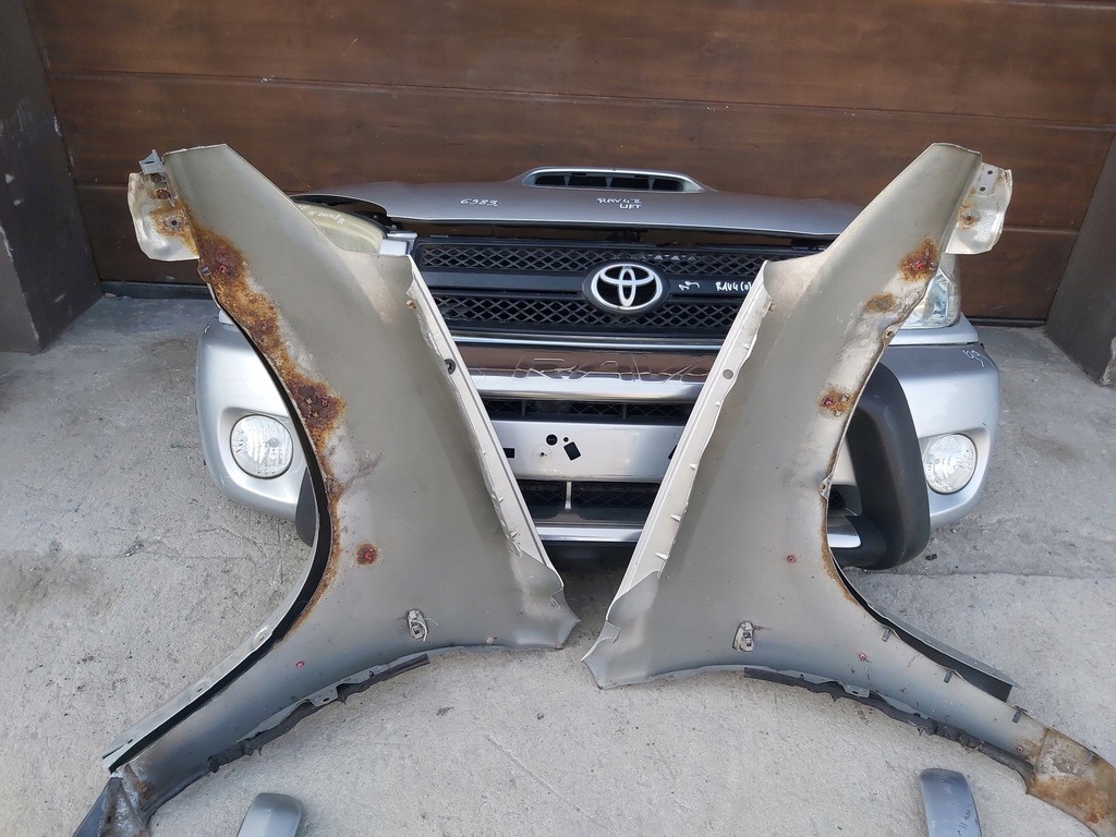 фото №7, Toyota rav4 ii kompletny перед бампер капот решётка радиатора