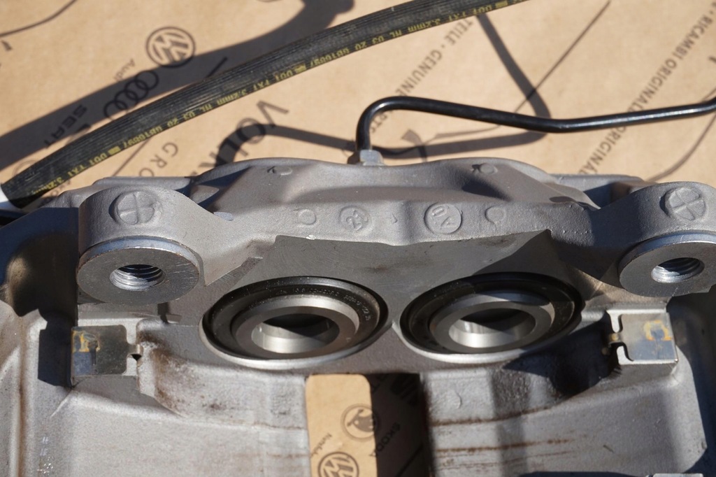 фото №7, Суппорт левый перед audi a6 c8 4k 8w05df