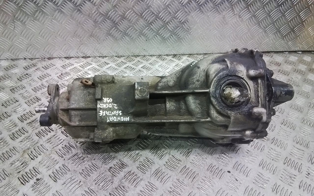 Hyundai santa fe 2 2.0 crdi міст задній в Україні