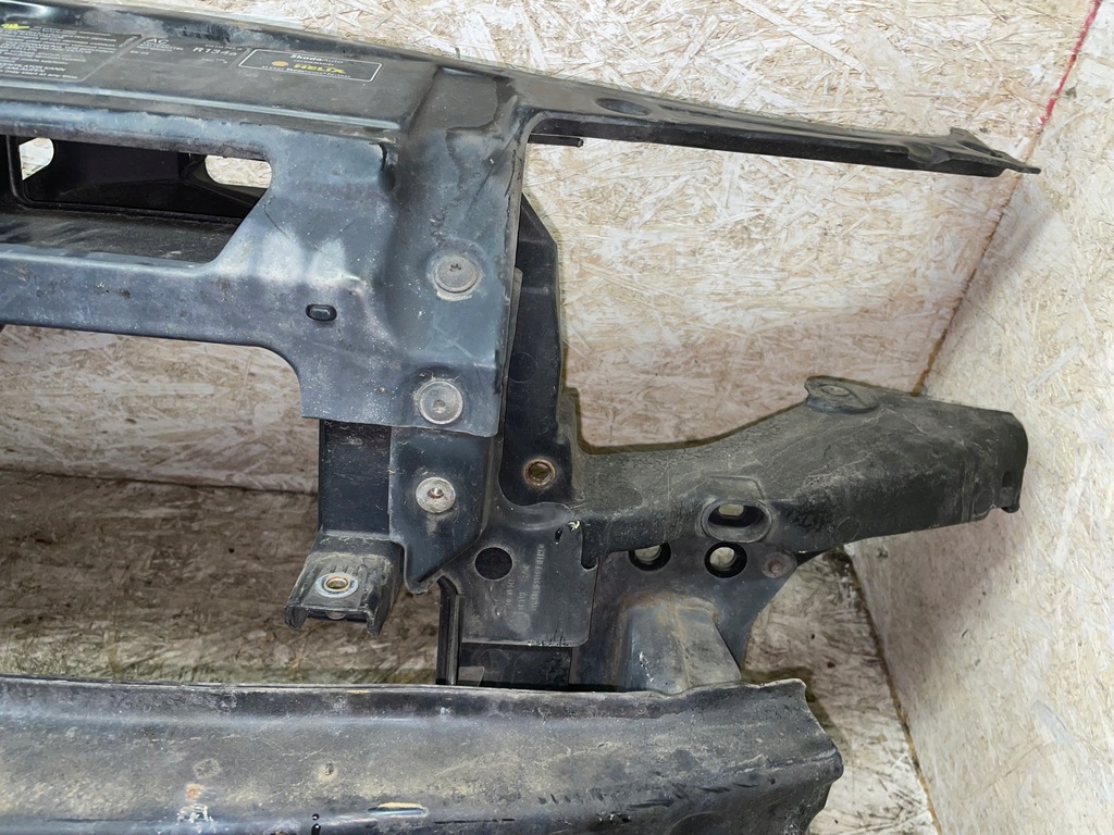 фото №10, Pas передній підсилювач панель фари skoda fabia 2001