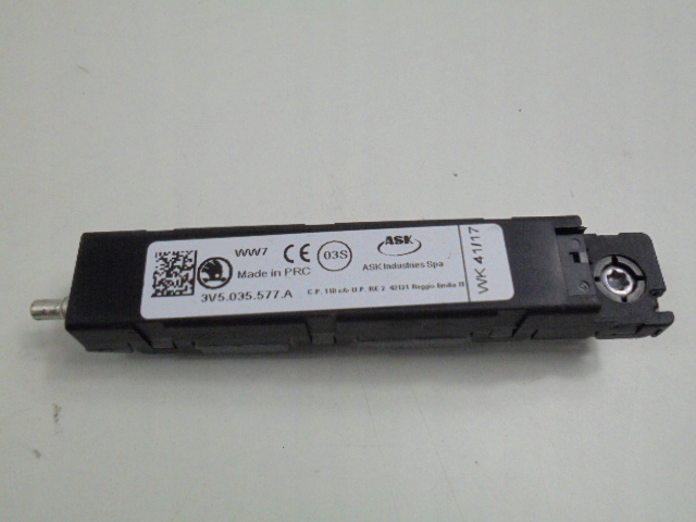 фото №1, Skoda rapid nh підсилювач радіо 17-19 5d hb fl 3v5035577a