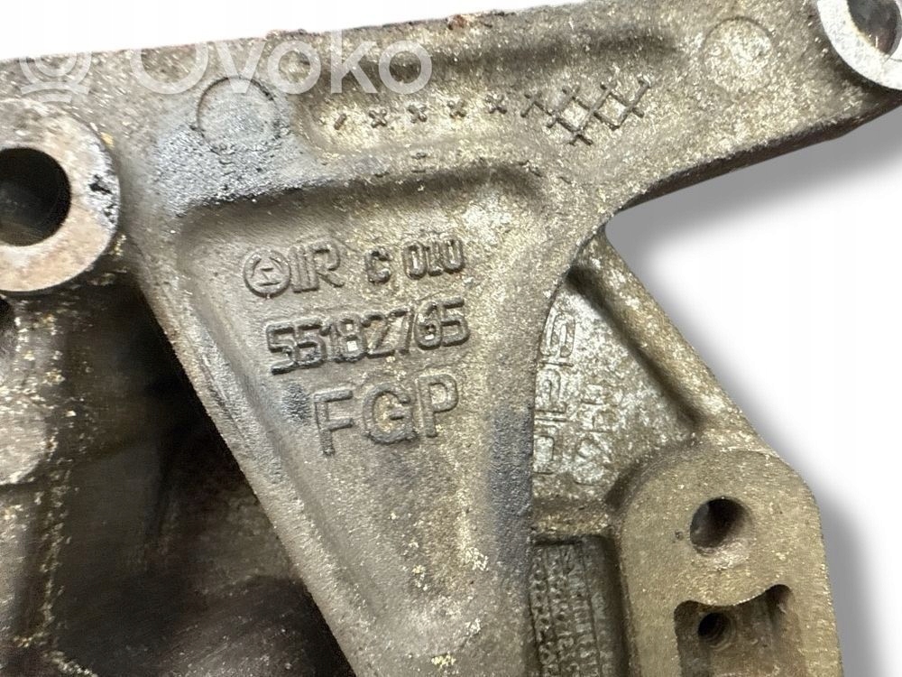 фото №8, Alfa romeo 159 2007 з передній кронштейн / кронштейн насоса пального