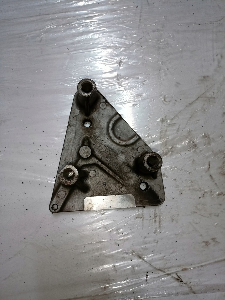 фото №1, Кронштейн двигуна opel astra h 1.7