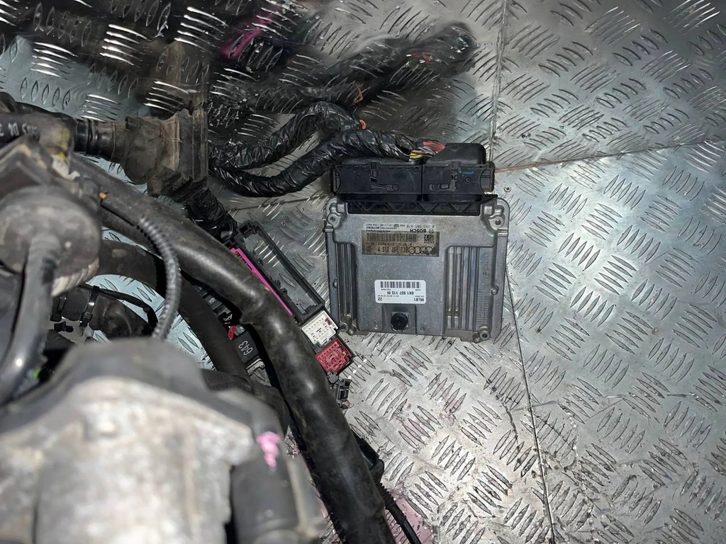 фото №9, Двигатель kompletny 1.8 audi a4 s4 b8 8k 2009 a5 cdh