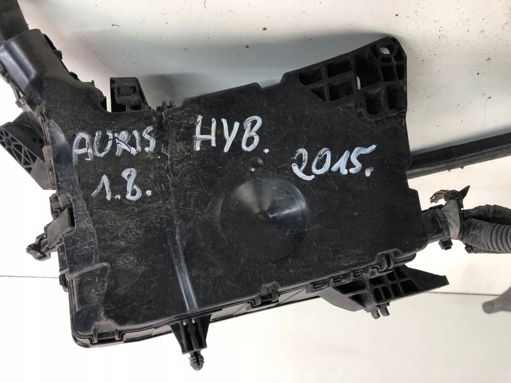 фото №16, Toyota auris ii 1.8 hyb коробка запобіжників 82662-02590