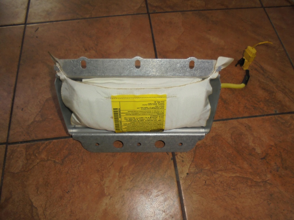 фото №1, Kia sorento 2.5d 05' подушка пассажира 56920-3e000