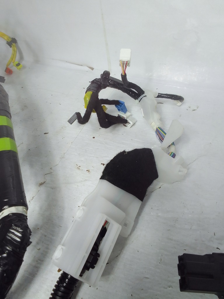 фото №9, Mazda cx50 23- жгут панели приборной панели va45-67-030d usa