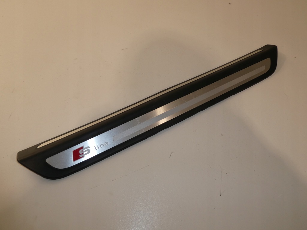 фото №1, Молдинг накладка порог audi q5 s-line 8r0853374