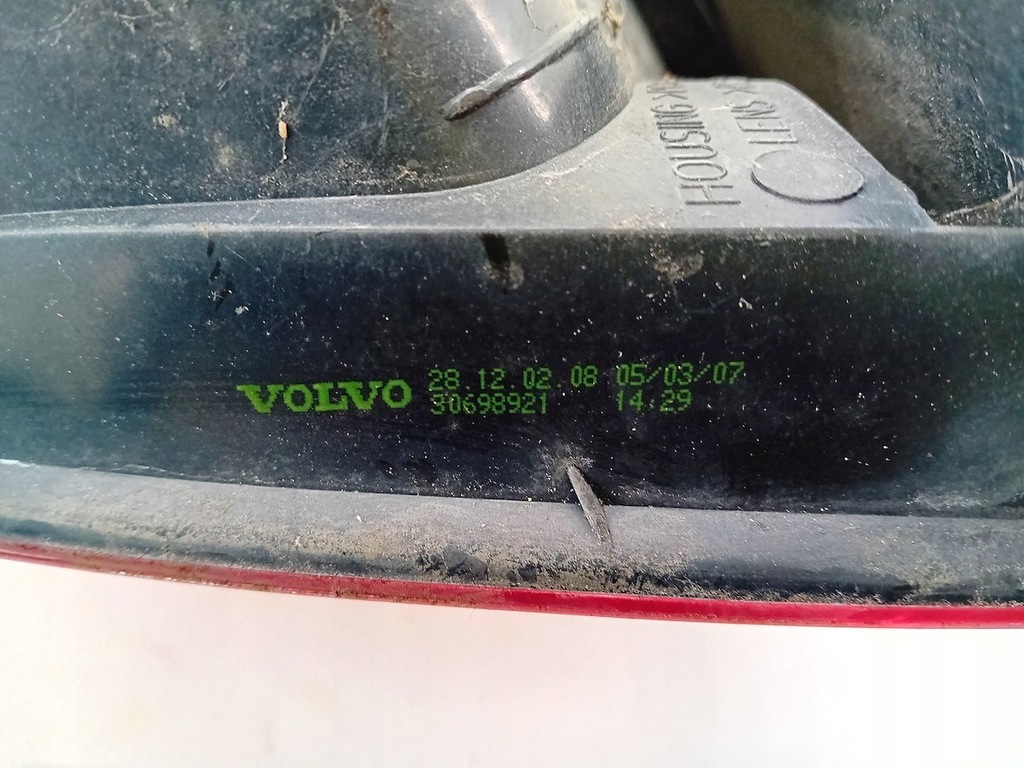 фото №8, Лампа задняя правая volvo v50 kombi 30698921
