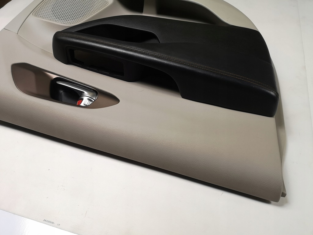 фото №5, Обшивка обивка дверь левый перед pacifica 2016 -