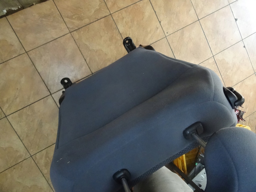 фото №10, Honda jazz 1.2b 05' сиденье левый перед