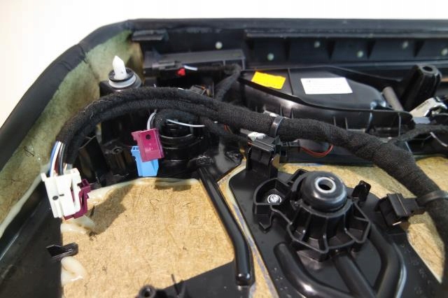 фото №14, Оббивка двері лівий задня maserati ghibli iii 13-