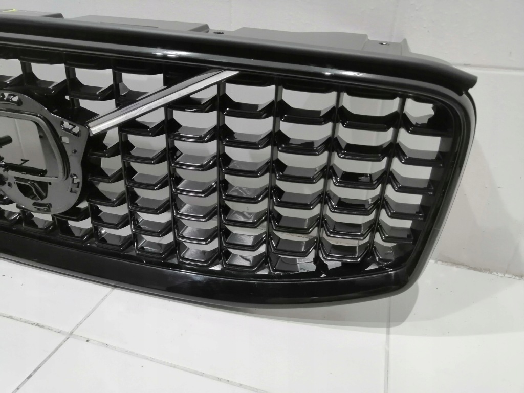 фото №4, Решётка радиатора решётка радиатора volvo xc60 ii r-desing hal 6869
