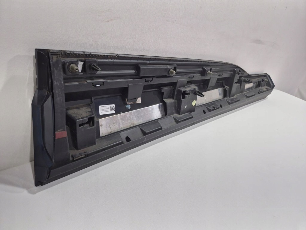 Купити Audi e-tron 4ke молдинг двері ліва перед 4ke853959 передня ліва etron 18-