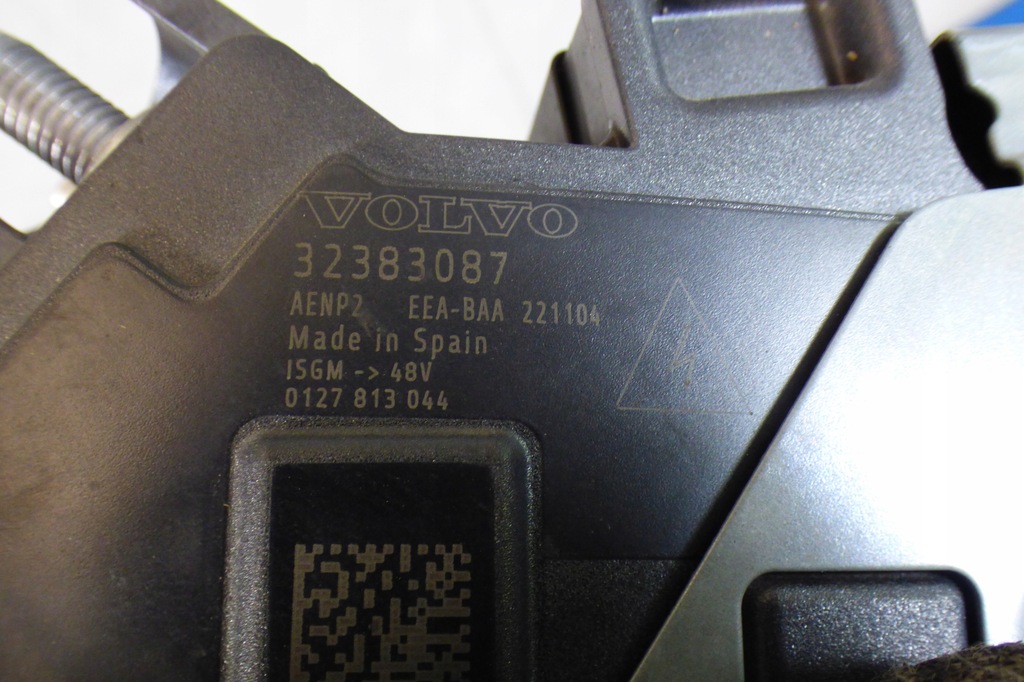 фото №7, Генератор mild hybrid 32383087 st.bdb volvo xc60 ii 2.0d 2022r