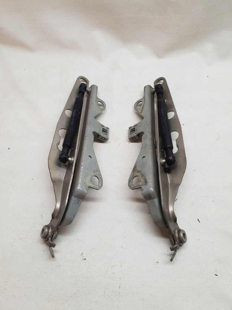 фото №9, Volvo s60 i 00-10 петля петли капот перед