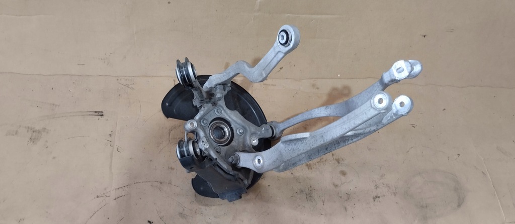 фото №5, Поворотный кулак рычаг ступица правый задняя mercedes c klasa c300e w206 23r комплект