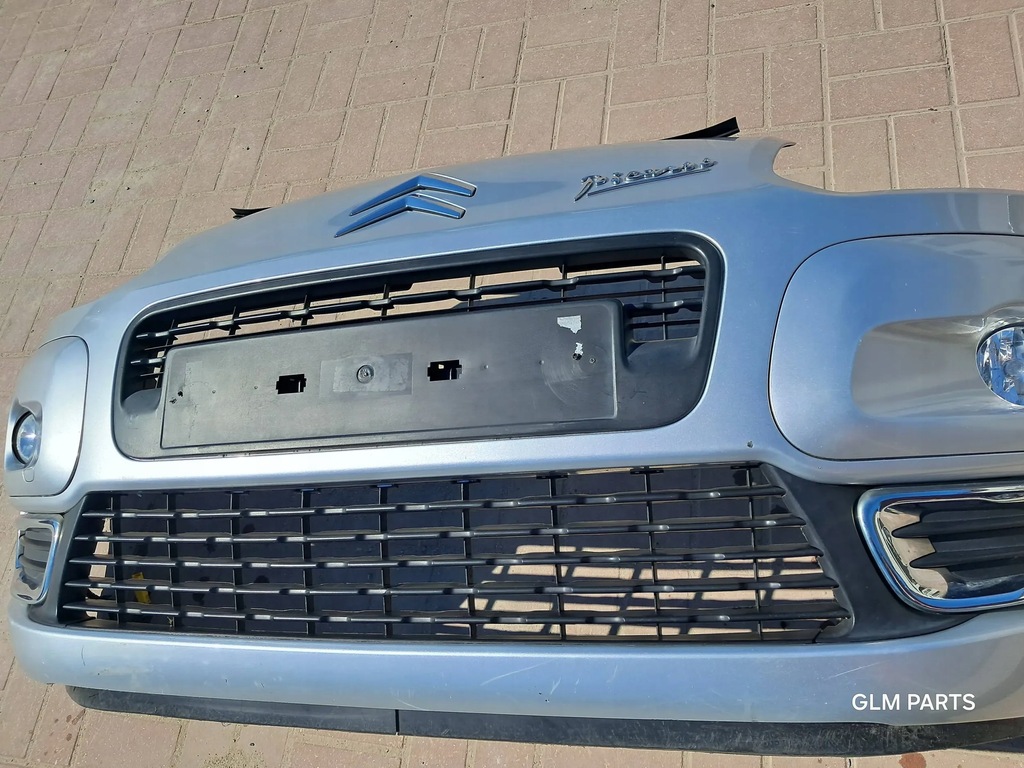 фото №11, Citroen c3 picasso бампер передний kompletny серебристый