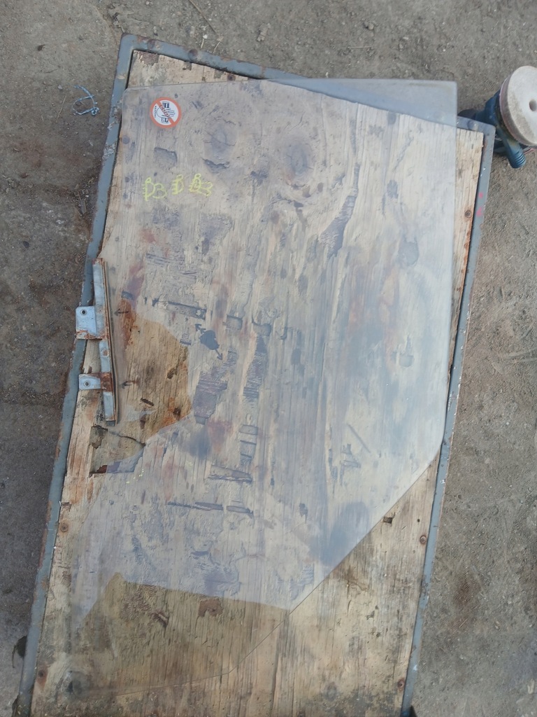 фото №1, Suzuki vitara i 5d стекло правый перед