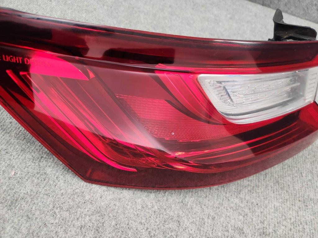 Фара задняя задний  левая led - renault megane iv седан 2016-2020 Оригинал