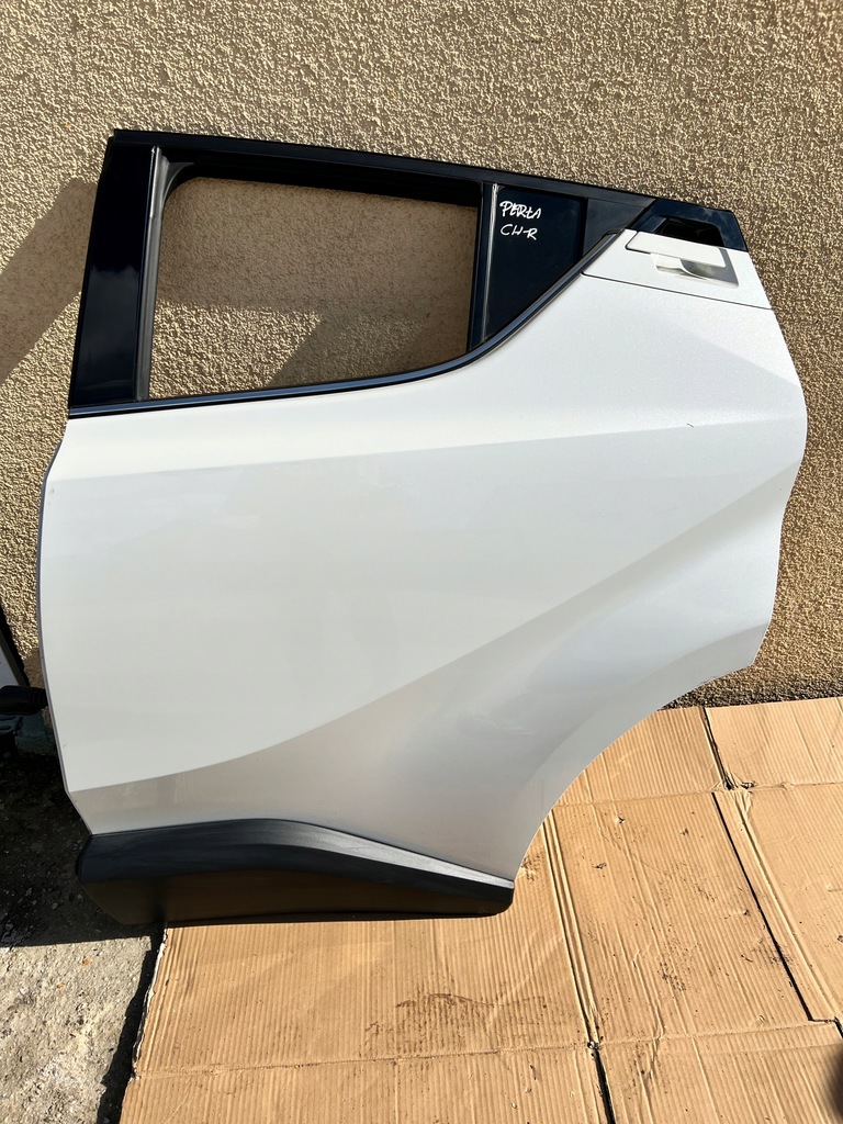 фото №1, Toyota chr ch-r дверь левая задние