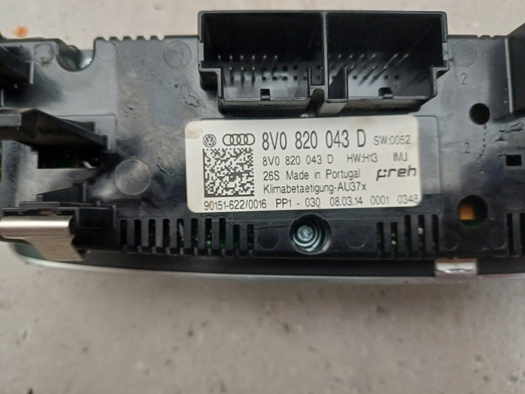 фото №6, Панель обдув кондиционера audi a3 s3 8v nr. 8v0820043d