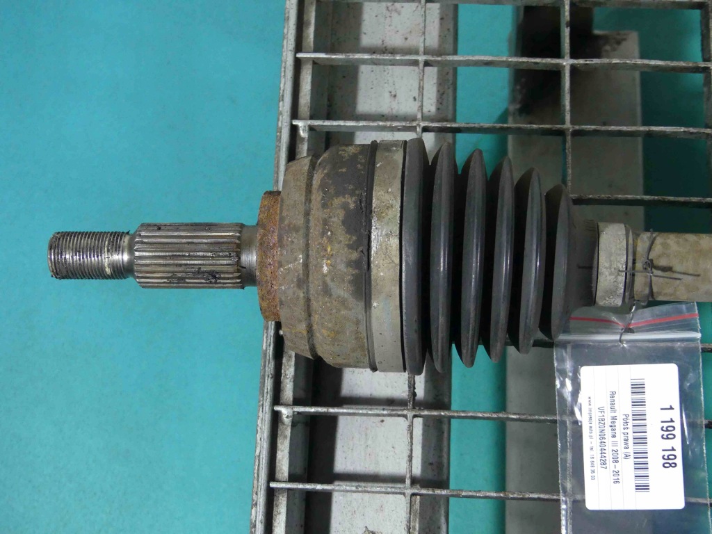 Приводной вал правая renault megane 3 1.9 dci механическая коробка передач Цена